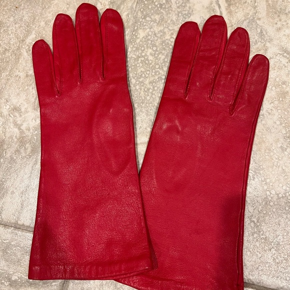 Red Gloves for thin hand - Picture 5 of 8